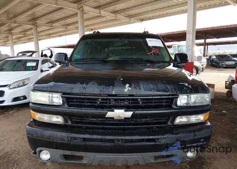 2003 Chevrolet Tahoe Z71 z USA, uszkodzony, nr VIN 1GNEK13Z13R264027